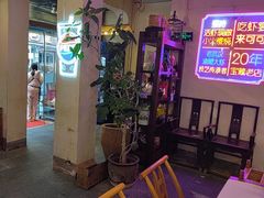-霄汉牛三鲜湖北砂锅菜(万松园2店)