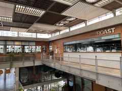 -ROAST coffee & eatery