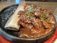 -蜜桃餐厅·伴山(湖滨商业街店)