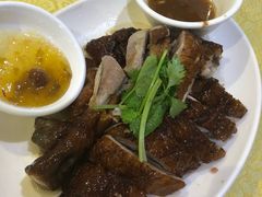-强记湛江鸡饭店·二十七年老字号(拱北店)