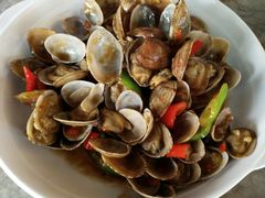 -四川小胡子海鲜(丁村万人海鲜广场店)