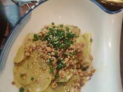 -有红鸡毛店·川菜(建设路店)