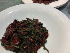 越式牛肉粒-望乡楼上海菜(日月光店)
