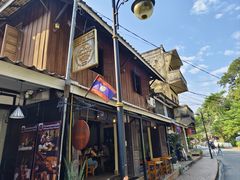 -Saffron Coffee