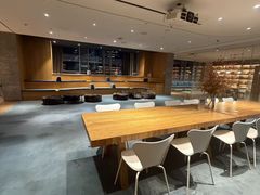 -蔚来中心(北京中关村店)