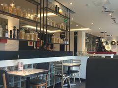 大堂-必胜客(证大大拇指店)