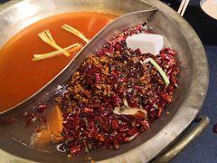 -沸炉重庆老火锅(军事博物馆店)