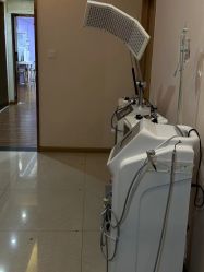 -成都苗方清颜专业祛痘