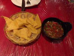餐前玉米片-Pistolera Mexican Cantina女枪手墨西哥餐厅(碧云路店)