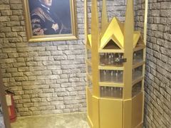 -谜盒子奇幻密室(南屏店)