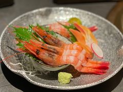 -铭牛烧肉·和牛海鲜自助(高新月牙湖店)