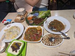 -啰啰冰屋(景洪总店)