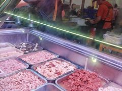 -周良天山牛杂城(天山路总店)