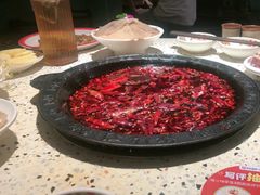 -红九格老火锅(三峡广场店)