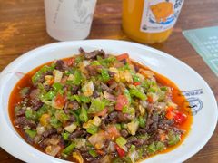 -歹歹的加个面过油肉拌面