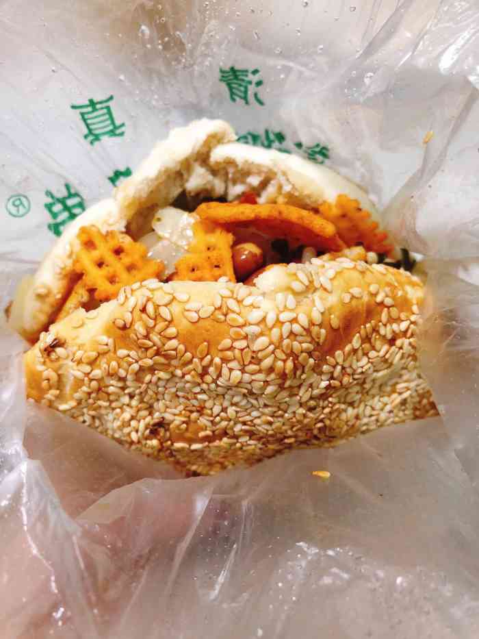 三兄弟高炉烧饼-"菜夹馍是我的十大最爱里的第二名 (第一名.