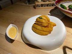 咸蛋黄焗薯角-ROIIN用心(杭州首店)