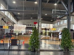 -梦想之巅·青少年篮球·羽毛球·培训中心(西站店)