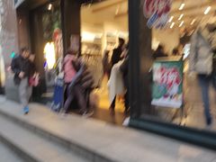 -上海置地广场(南京东路店)