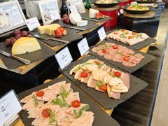 -圣丰索菲特·2 On 988 Café 自助餐厅