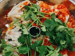 -洞庭土菜馆(易发广场店)