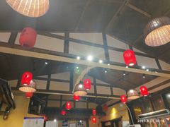 -富正毅三下锅·湘西韵味(天门山索道店)