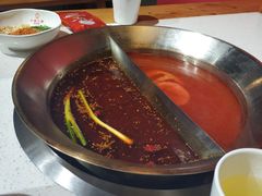-牛华八婆麻辣烫(龙湖U城店)