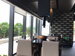靠窗位-雾山韩式烤肉·海南糟粕&椰子鸡火锅·海景餐厅(三亚绿发山海天JW万豪酒店)
