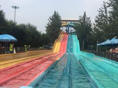-欢乐水魔方水世界