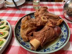 酱骨棒-东北哈尔滨酱骨头馆房掌柜铁锅炖