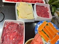 -宽板凳老灶火锅(台湾街店)