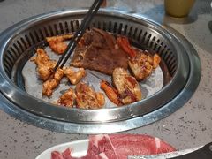 -金滏山烤肉·海鲜·火锅自助餐厅(襄阳万达店)