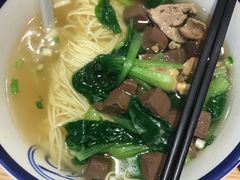 -禧凰·老上海白斩鸡辣肉面店
