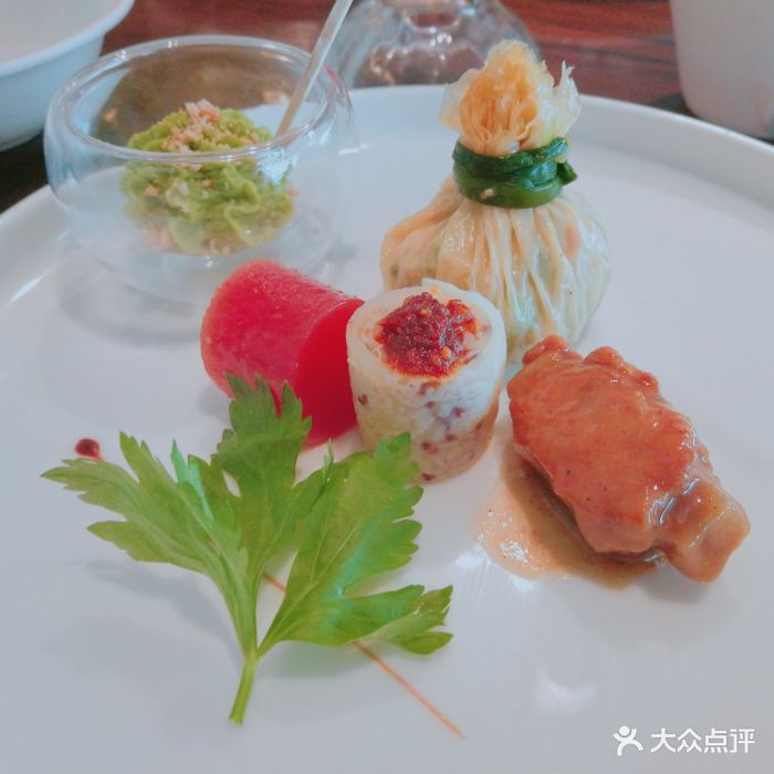 膳道(普陀店)精致前菜图片 - 第1张