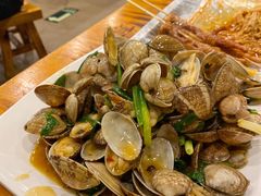 鲜辣花蛤-京朋串屋·烧烤(望京西路总店)