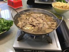牛骨牛肉牛杂汤清汤锅-五牛头