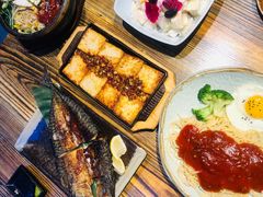 -花食间餐吧(远大购物中心群力店)