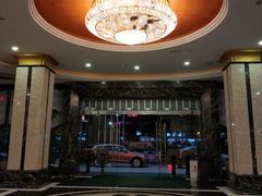 -华海酒店(茂名高铁站店)