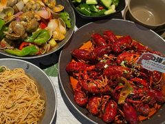-巴厘龙虾·榜首油焖大虾(音乐学院·沿江酒馆店)