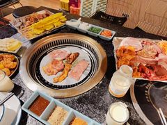 -烤路里·韩国品质自助烤肉(石路天虹4号店)