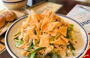 Guangxi-style Shredded Chicken