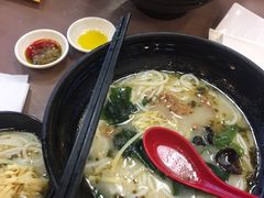 -灵芝妹子海鲜米线(香炉礁山姆店)