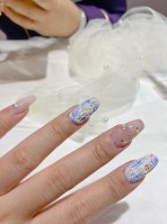 -孔雀手美甲美睫护理