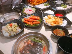-围炉夜话·潮汕卤水火锅(榕江店)