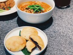 现烤玫瑰花饼-云海肴(星耀樟宜店)
