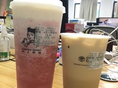 -沪上阿姨·精选茶饮(深大西丽店)