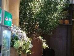 -八府香鸭·啫啫煲(华山路店)