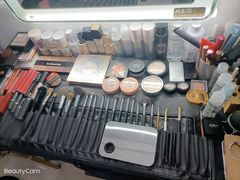 -ME觅妆·定制美妆·彩妆私教(菱角湖店)