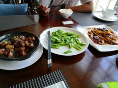 -蜈支洲岛珊瑚酒店临海阁中餐厅