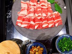 -红鼎豆捞·非遗鲍皇汤火锅(宝丰路店)